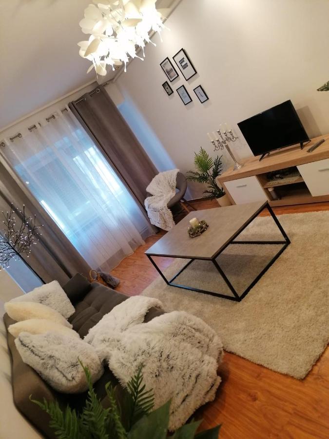 Masaryss Apartament Tulcea Exterior foto